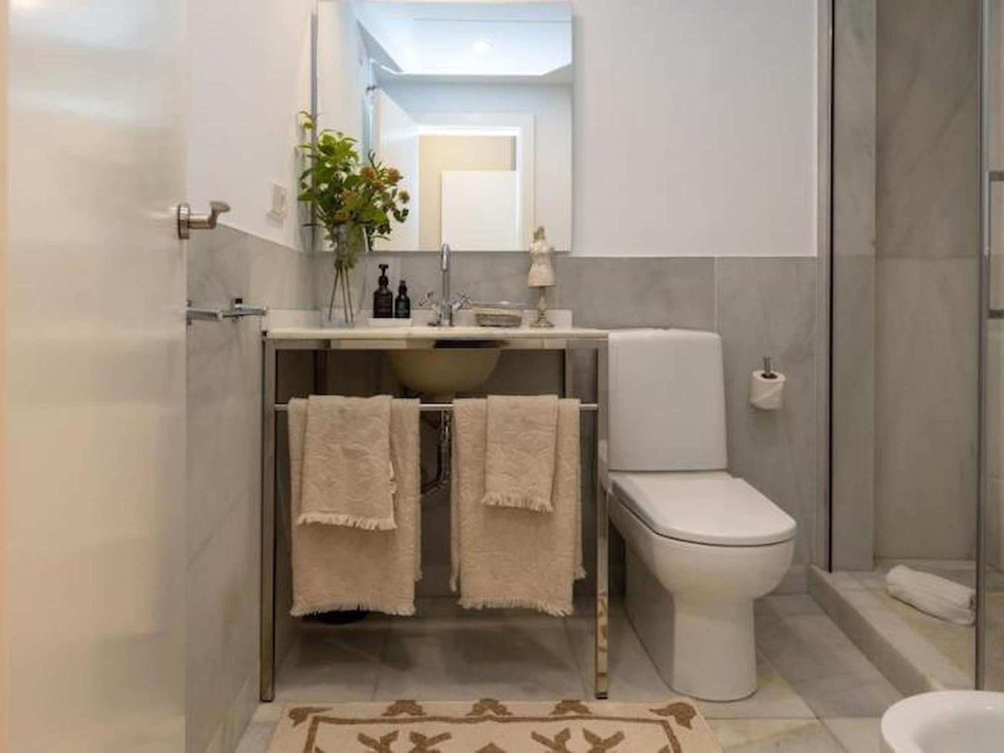 Trinidad Deluxe 5 Apartment Granada Bagian luar foto